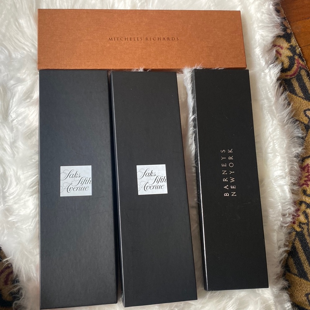 Saks fifth Avenue boxes